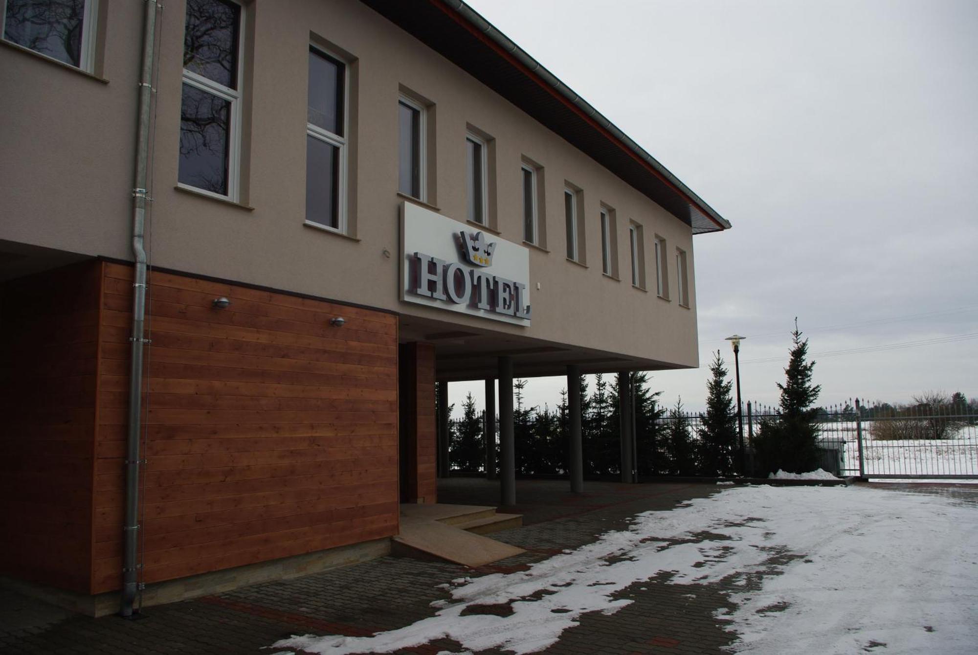 Hotel Pod Zlota Korona Opole Exterior foto